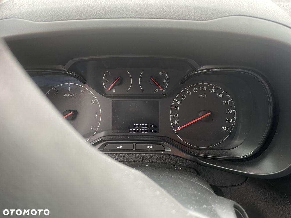 Opel Combo L2 - Odstąpię Leasing - 7