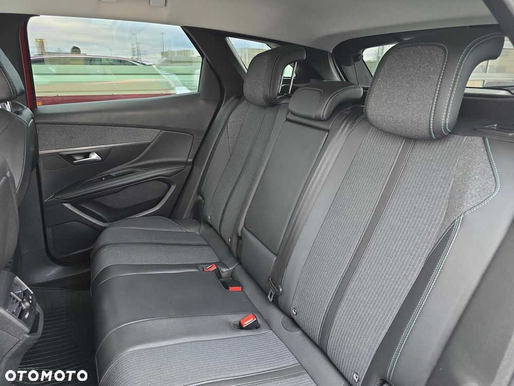 Peugeot 3008 1.5 BlueHDi Allure Pack S&S EAT8 - 14