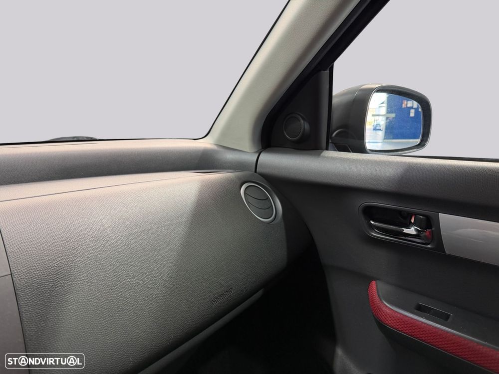 Suzuki Swift 1.6 Sport - 10
