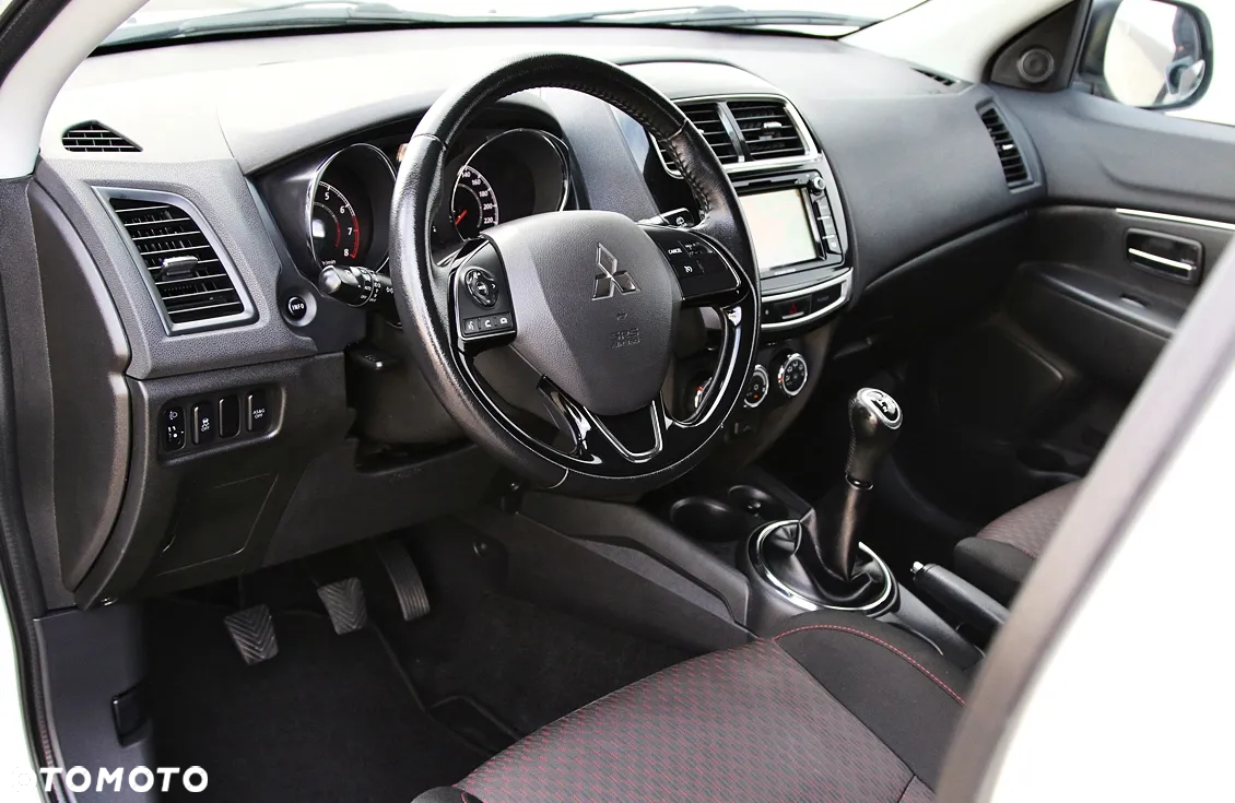 Mitsubishi ASX 1.6 Intense Plus Navi - 16