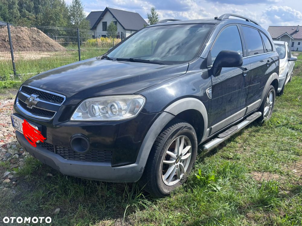 Chevrolet Captiva 2.4 LS 5os - 6