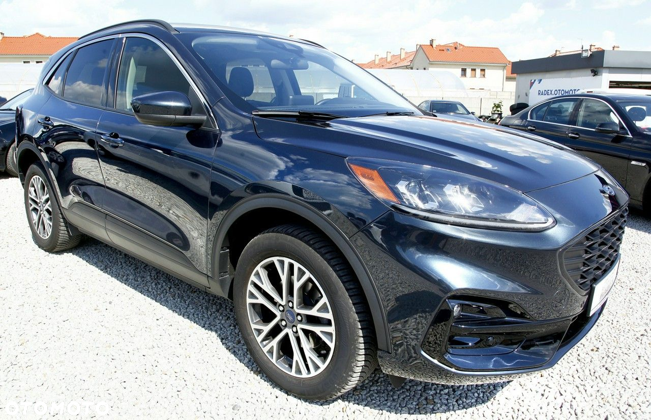 Ford Kuga - 16