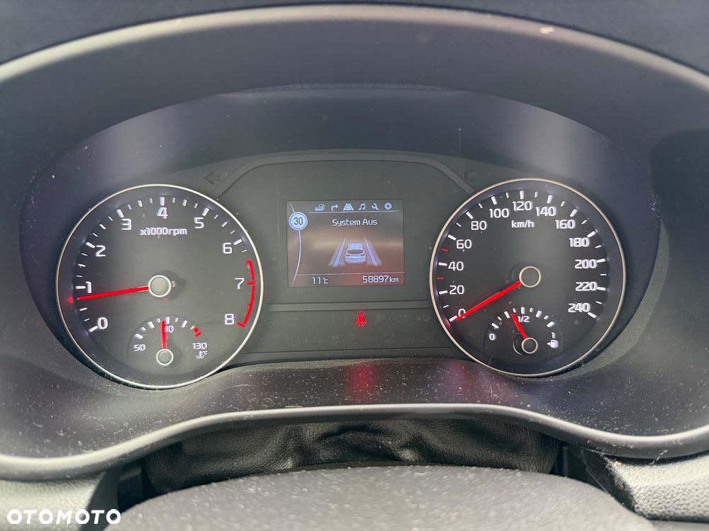 Kia Sportage - 12