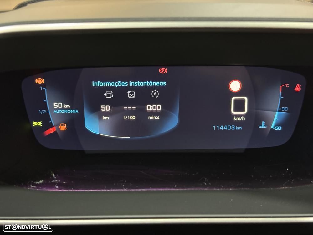 Peugeot 2008 1.2 PureTech Allure - 24