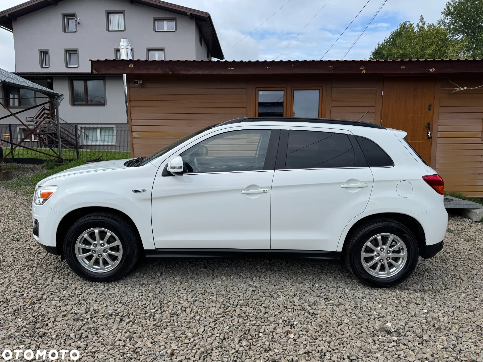 Mitsubishi ASX 1.8 DID Invite 4WD - 5