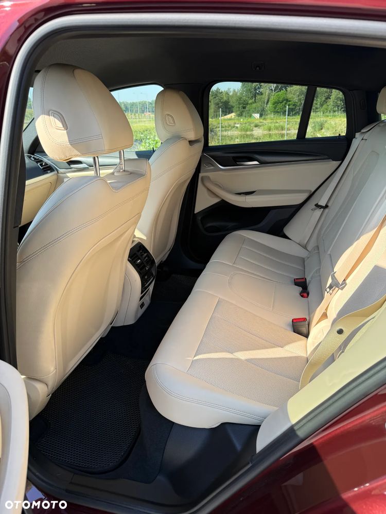 BMW X4 xDrive30i - 10