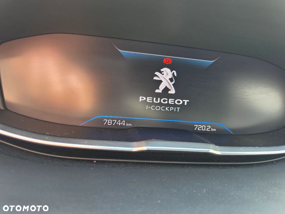 Peugeot 3008 PureTech 130 Stop & Start GPF EAT8 Allure - 13
