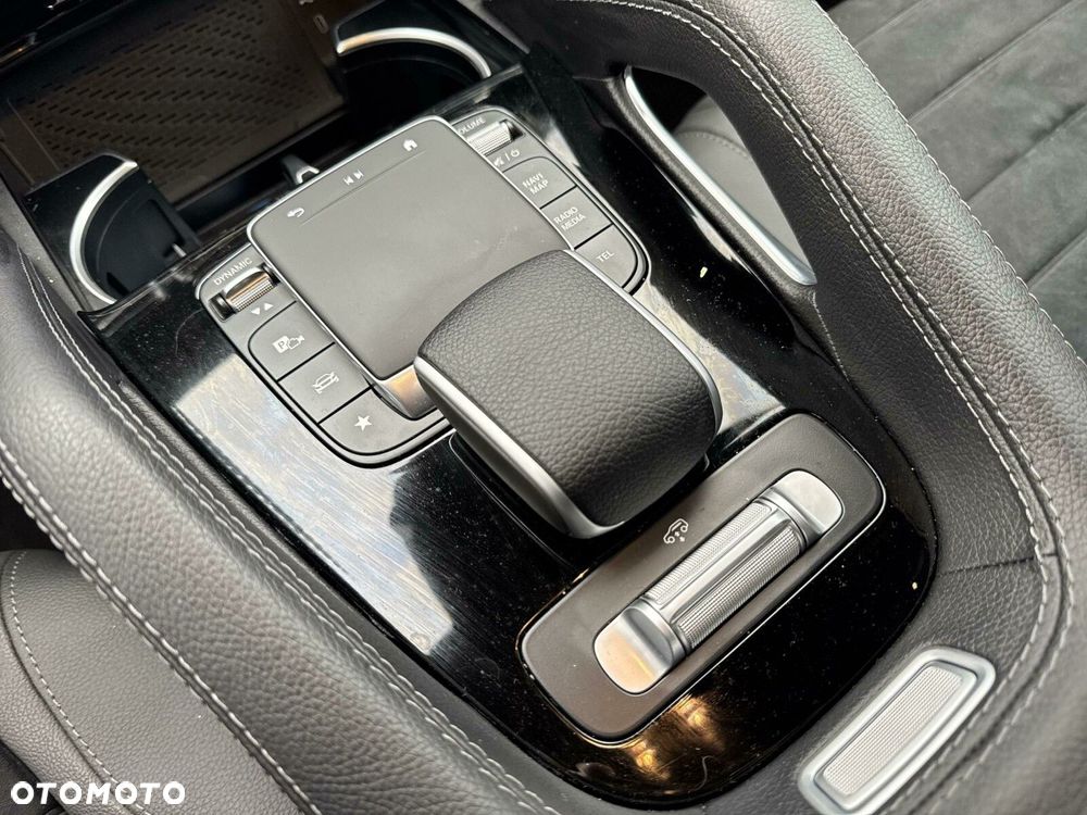 Mercedes-Benz GLE - 15