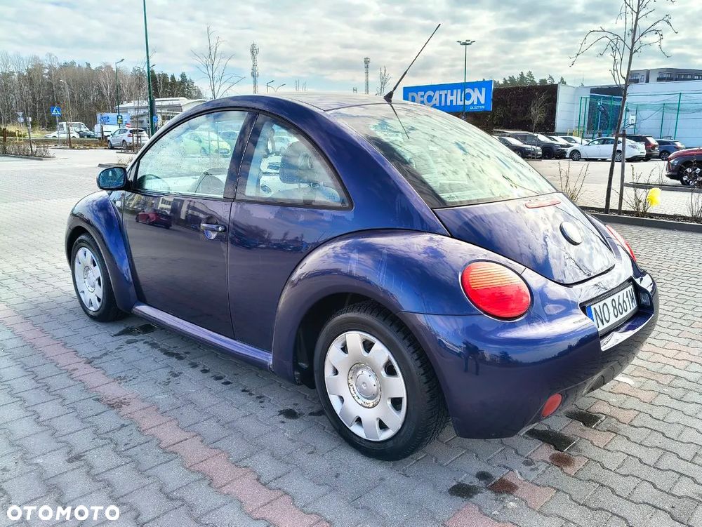Volkswagen New Beetle 1.6 - 5