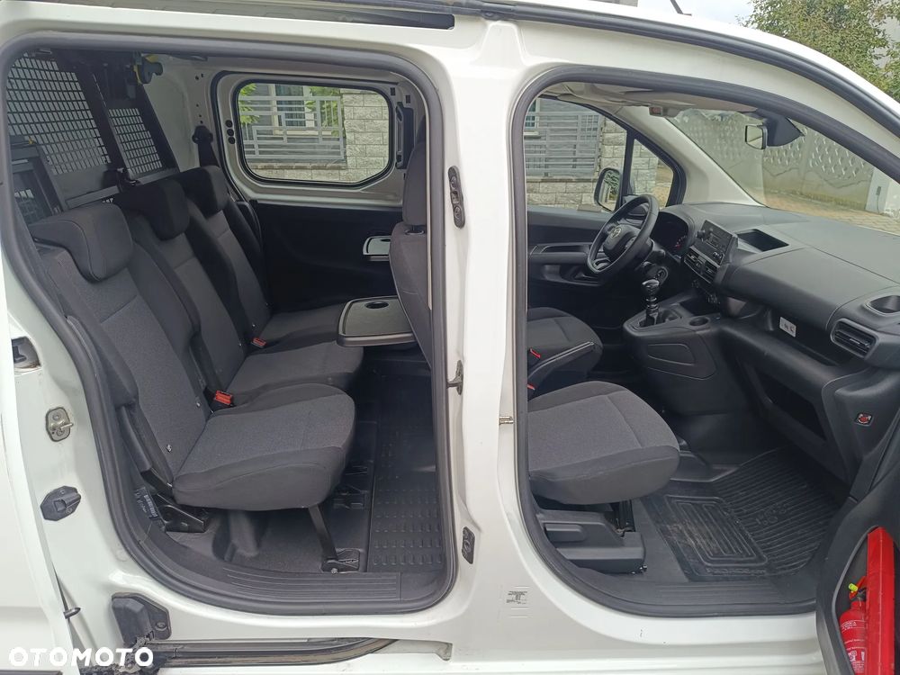Toyota Proace City - 25