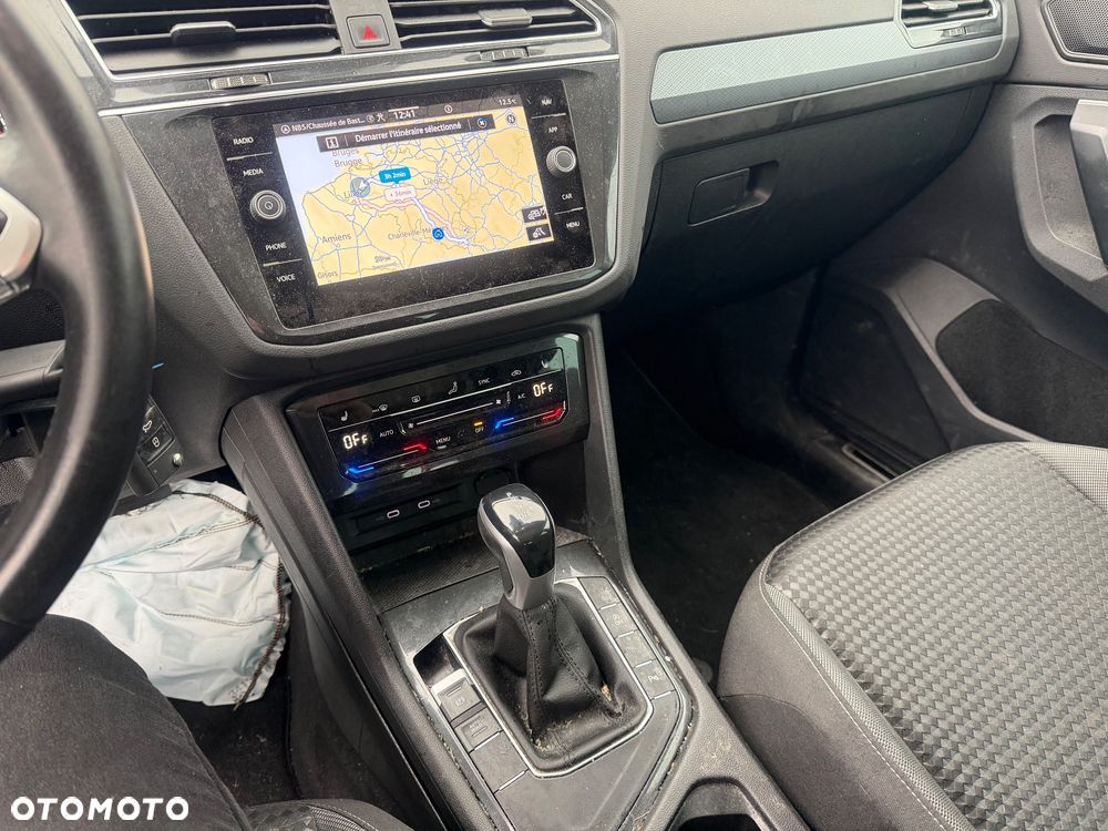Volkswagen Tiguan 2.0 TDI SCR 4Mot Elegance DSG - 9