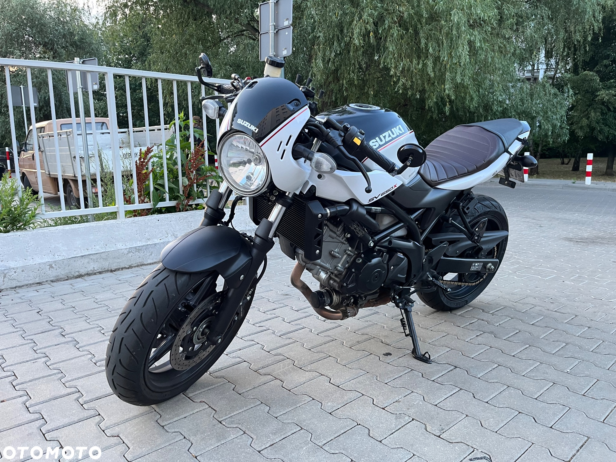 Suzuki SV - 9