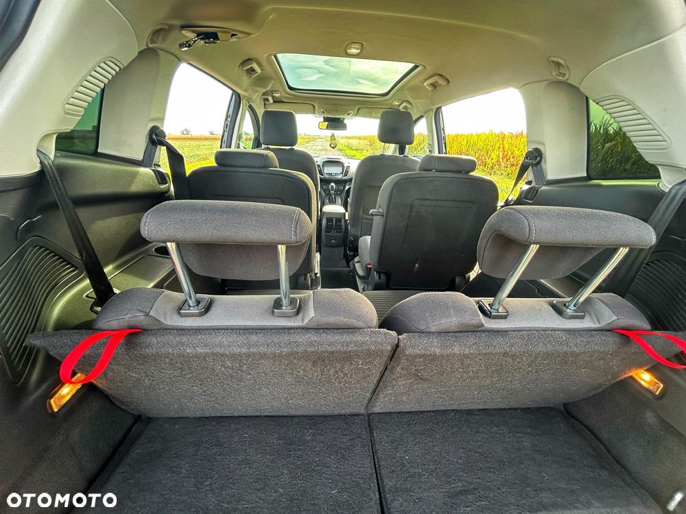 Ford Grand C-MAX - 18