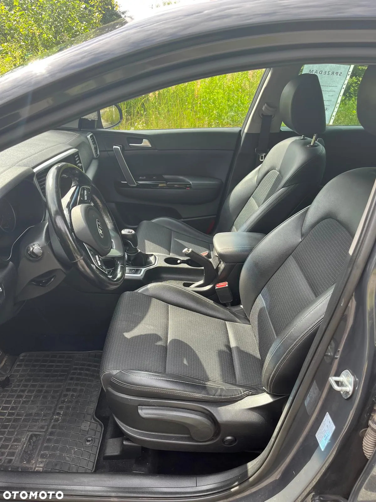Kia Sportage 1.6 T-GDI Black Edition 2WD - 8