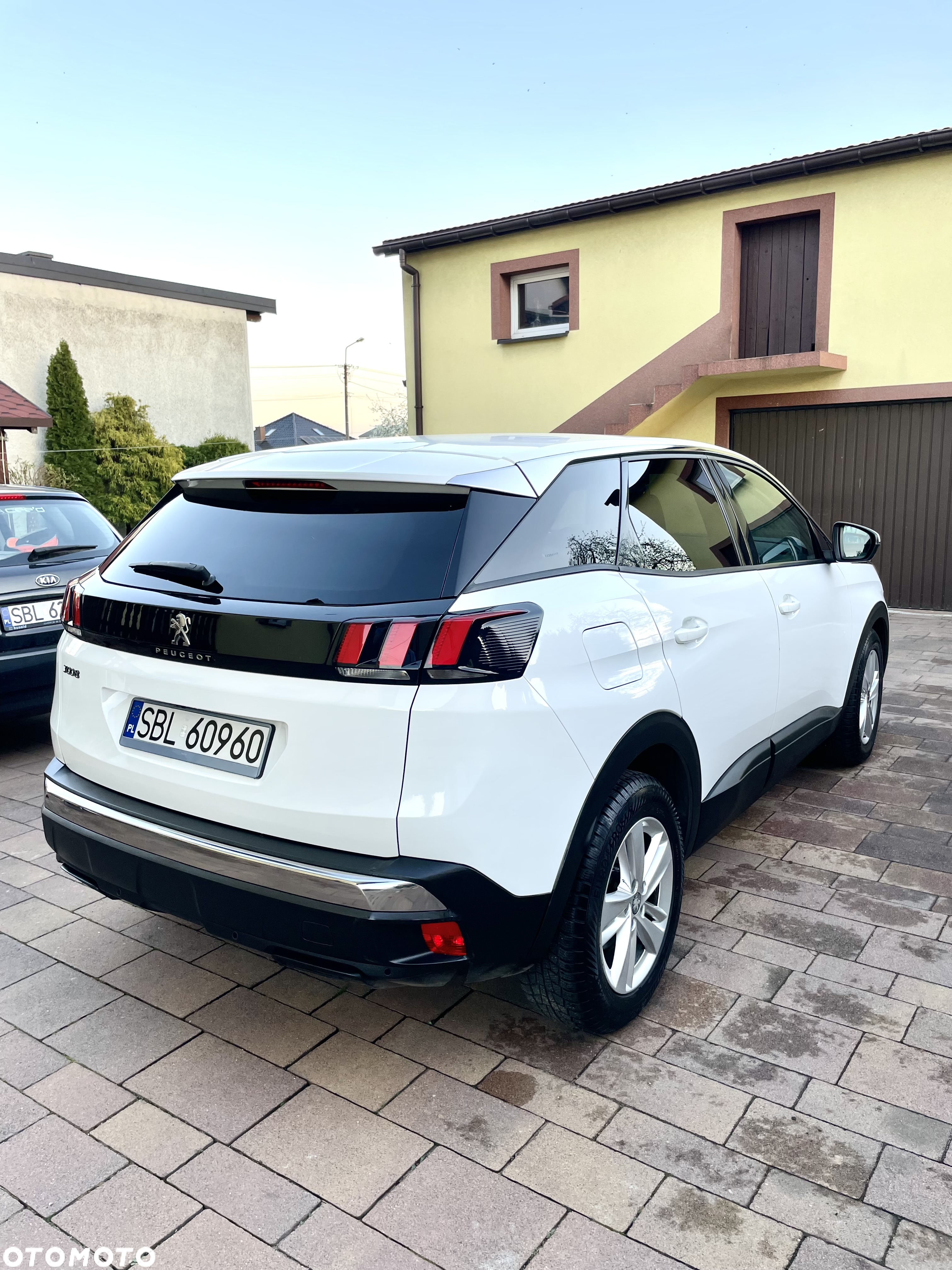 Peugeot 3008 1.2 PureTech Active Pack S&S - 7