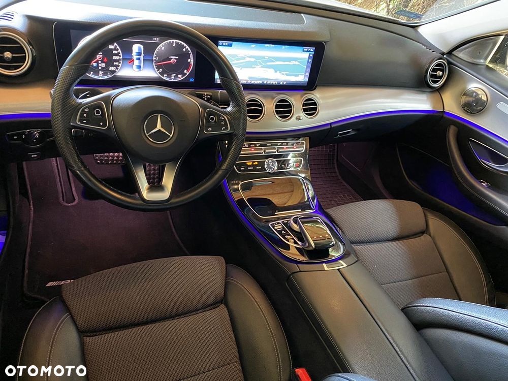 Mercedes-Benz Klasa E 350 BlueTEC 9G-TRONIC Avantgarde - 22