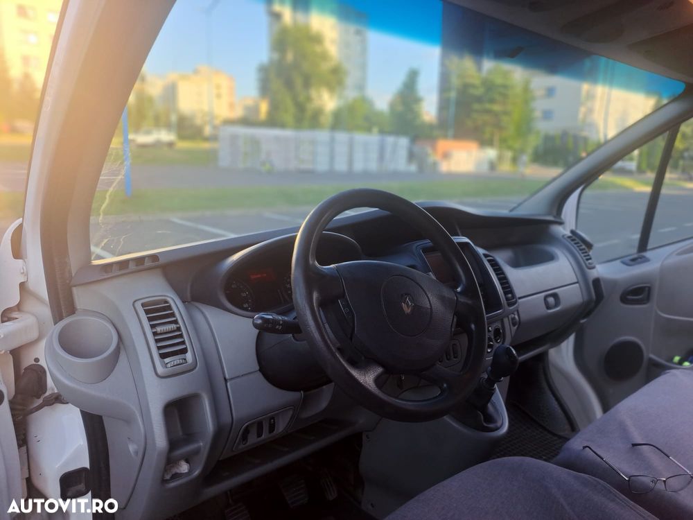 Renault Trafic - 5