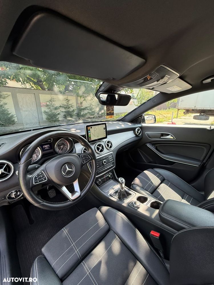 Mercedes-Benz CLA 180 d - 14