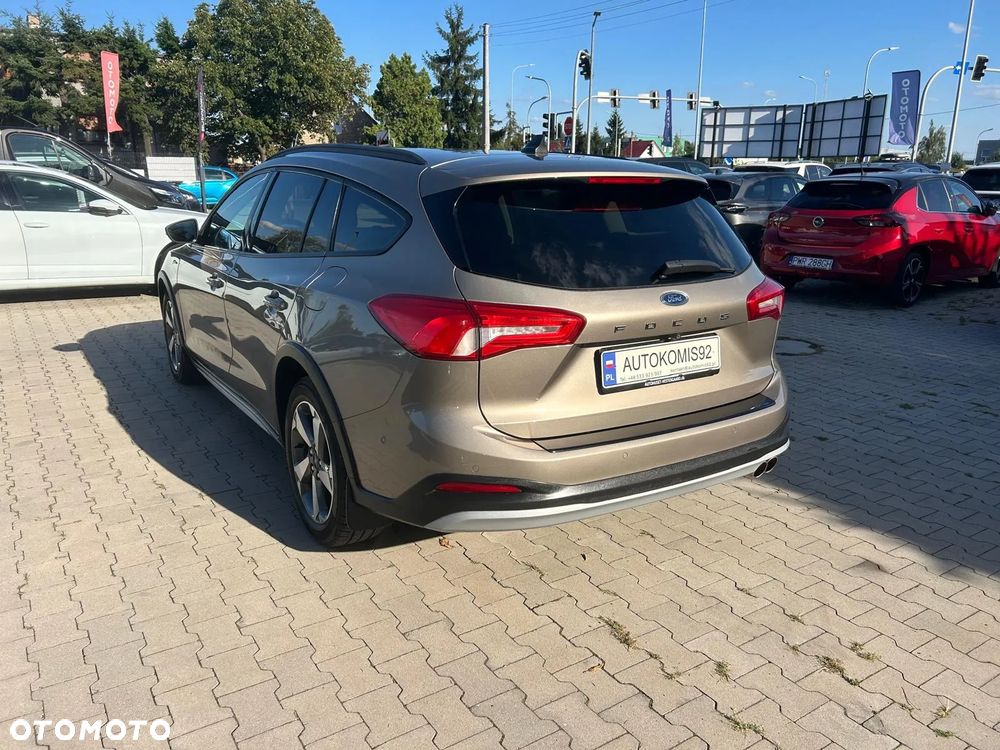 Ford Focus 1.5 EcoBoost Active - 10