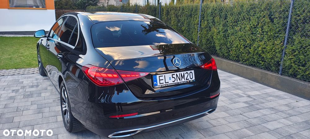 Mercedes-Benz Klasa C 180 9G-TRONIC Avantgarde Advanced - 13