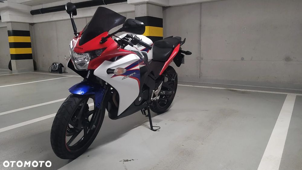 Honda CBR - 2