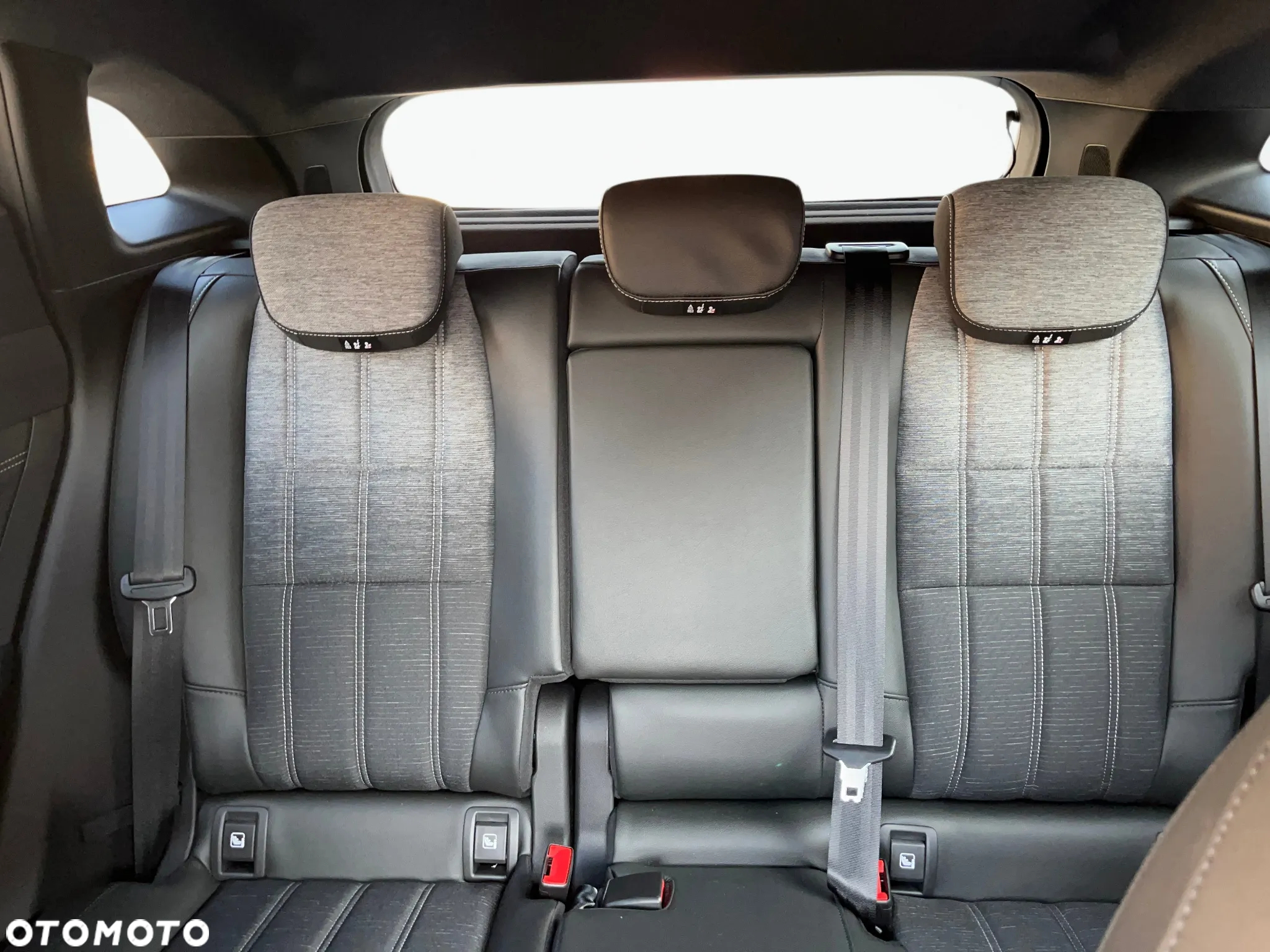 Renault Austral 1.2 E-Tech Full Hybrid 200 Techno MMT - 16