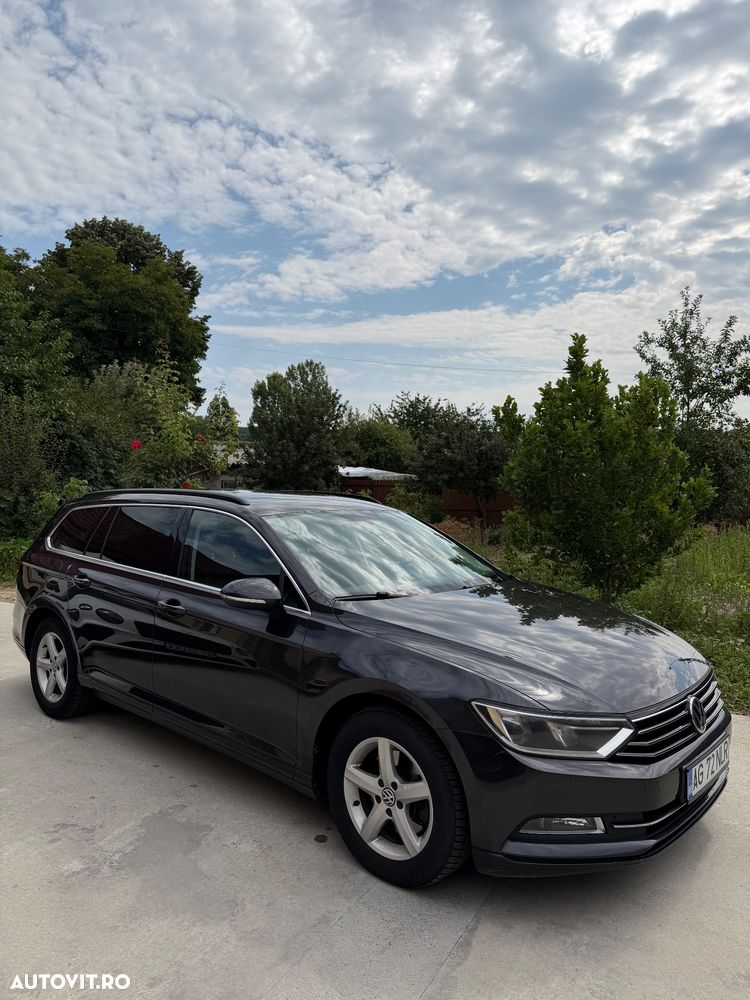 Volkswagen Passat - 2