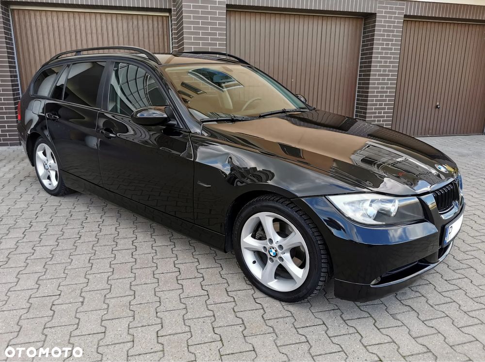 BMW Seria 3 318d - 1