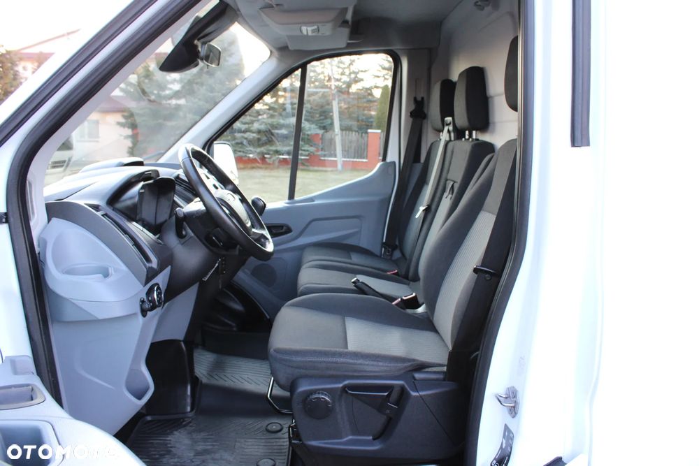 Ford Transit - 15