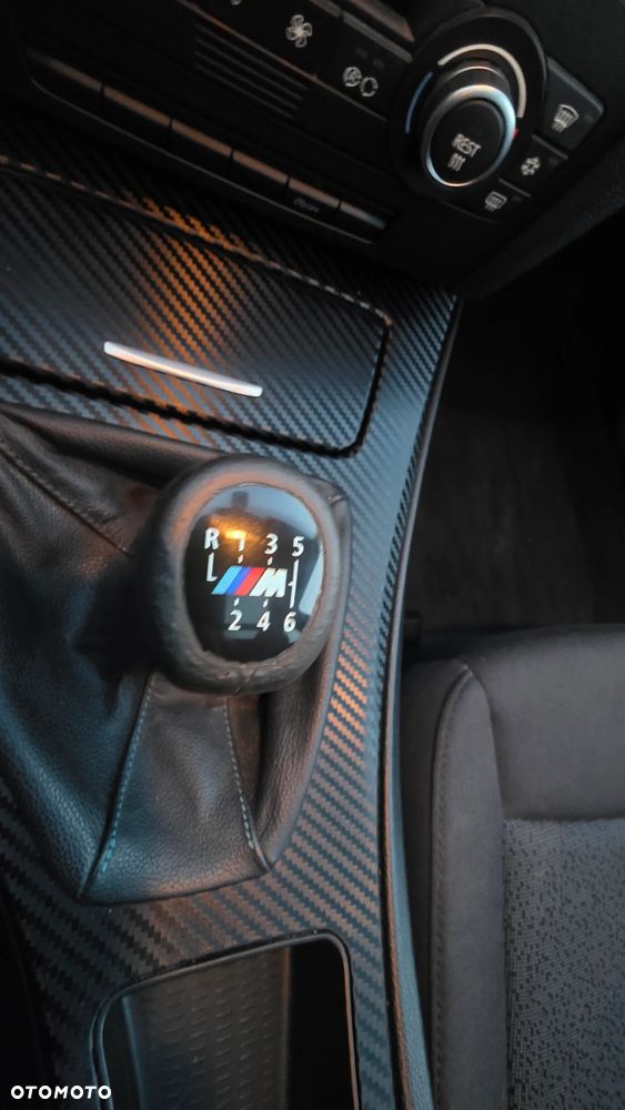 BMW Seria 3 318i - 21