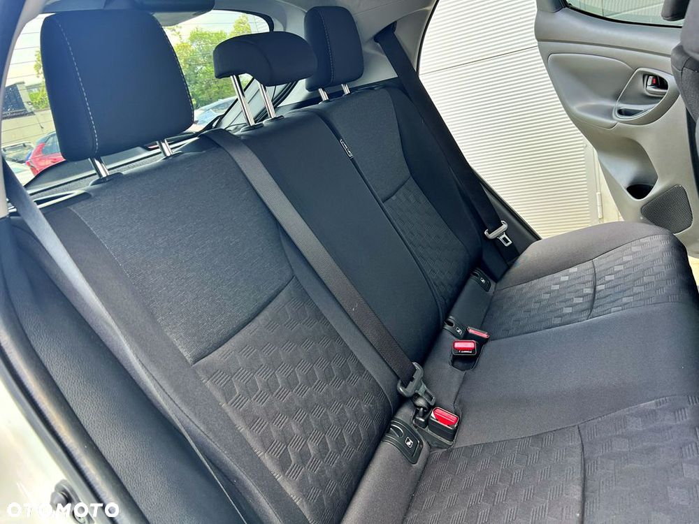 Toyota Yaris Hybrid 1.5 Style - 17
