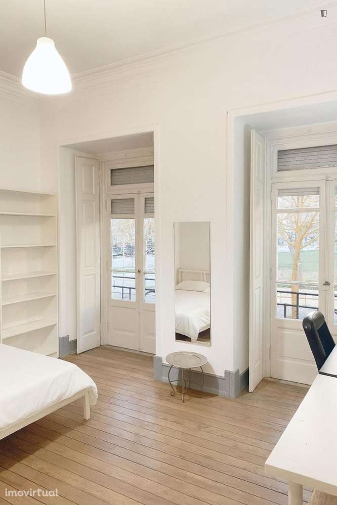 Quarto - localizado em Alameda Lisbon - Grande imagem: 5/10