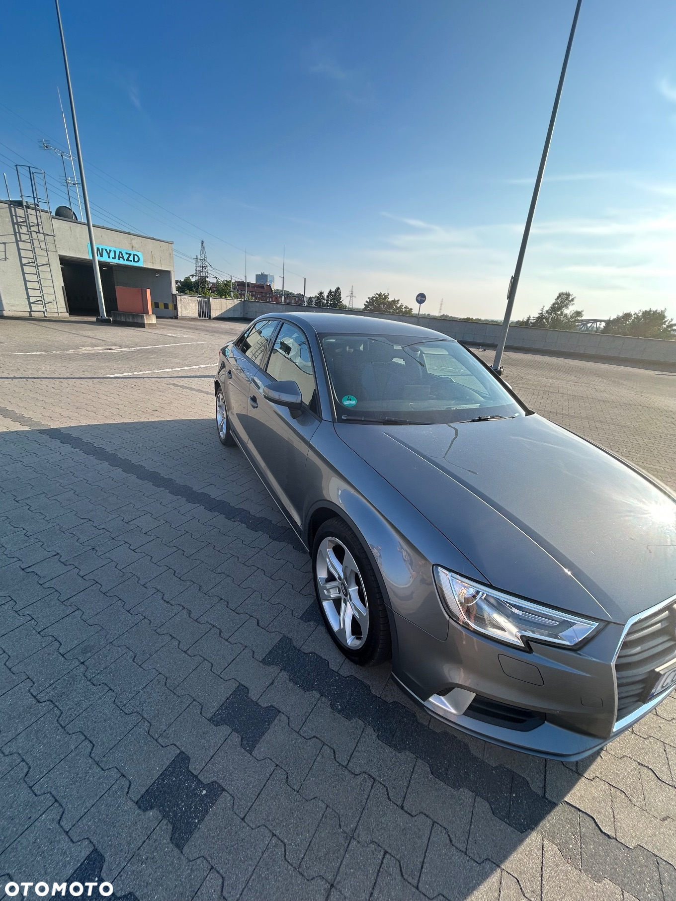 Audi A3 1.6 TDI Sport S tronic - 5