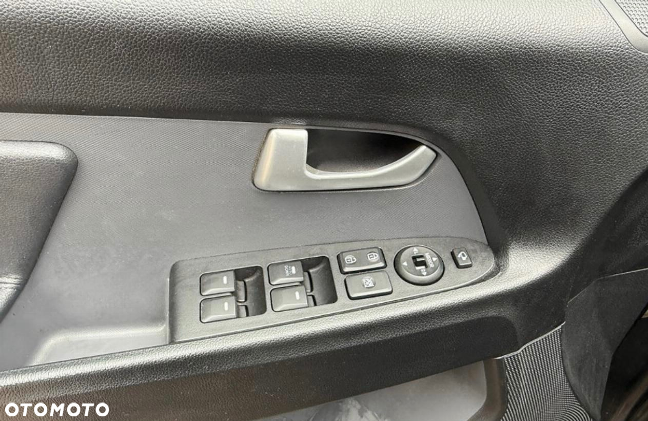 Kia Sportage - 15