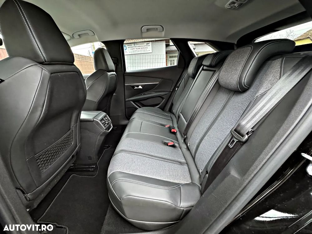 Peugeot 3008 225 e-EAT8 Allure Pack - 7