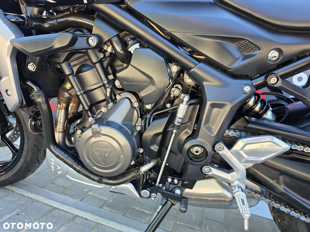 Triumph Trident - 12