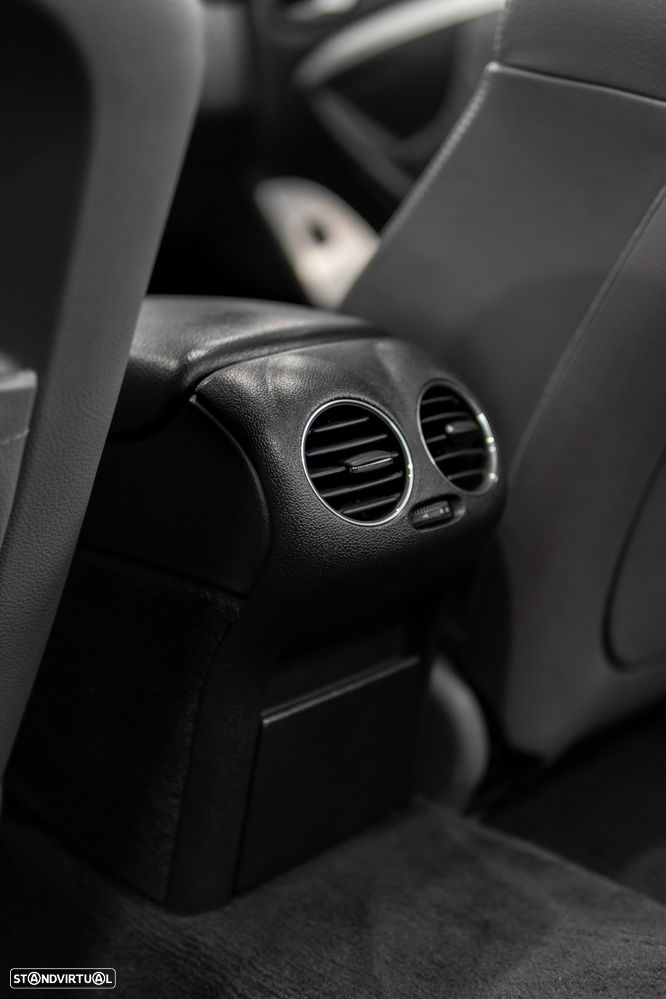 Mercedes-Benz CLK 320 CDI Avantgarde - 39