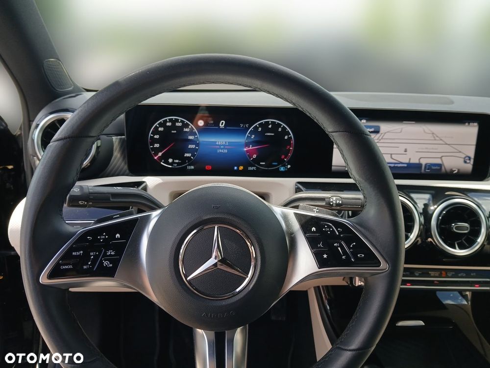 Mercedes-Benz Klasa A 200 7G-DCT Lim Progressive Advanced - 11