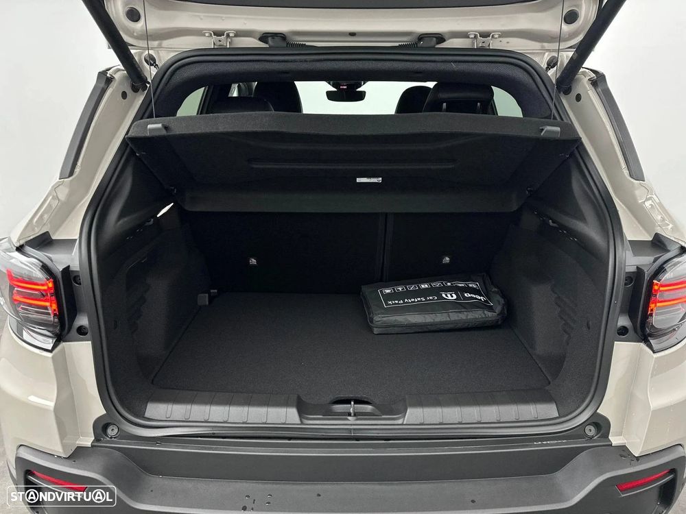 Jeep Avenger Summit - 28
