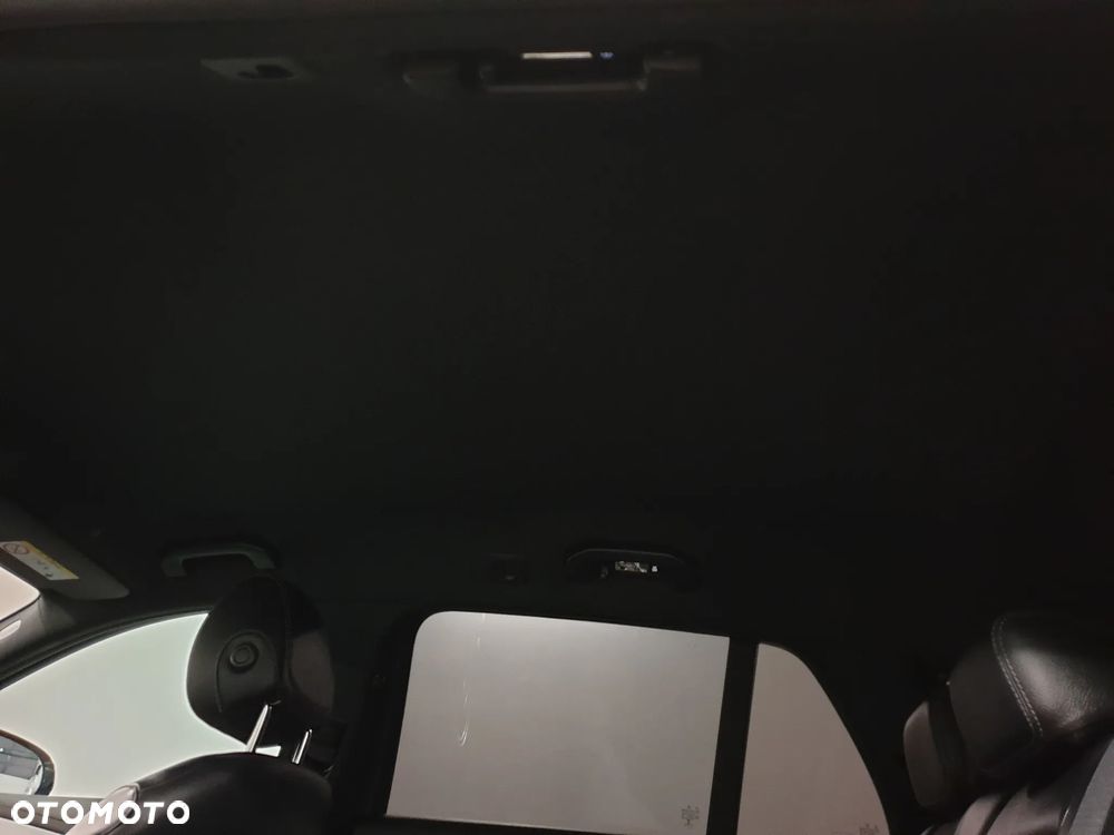 Mercedes-Benz Klasa E 300 de 4Matic 9G-TRONIC AMG Line - 31