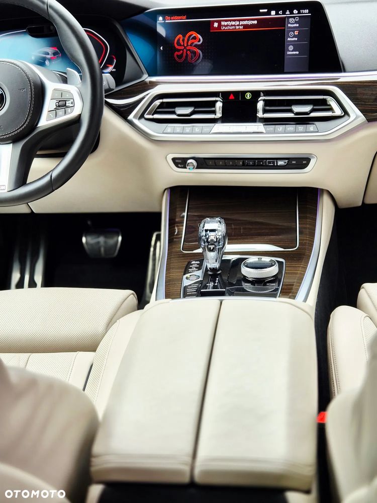 BMW X5 xDrive30d sport - 23