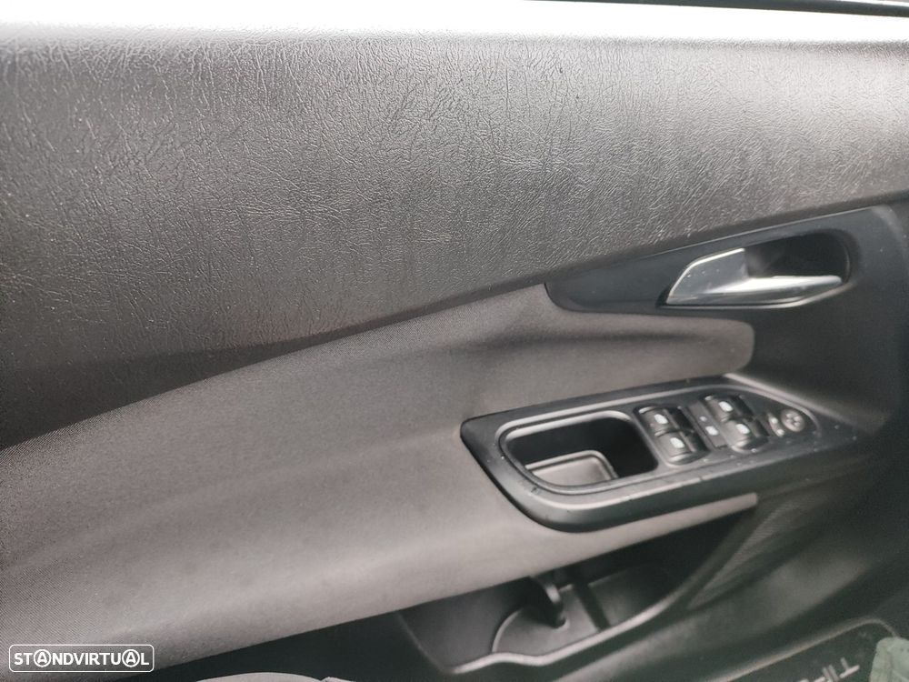 Fiat Tipo - 10