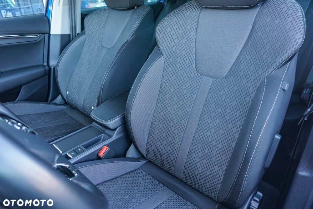 Skoda Octavia 2.0 TDI Style DSG - 28