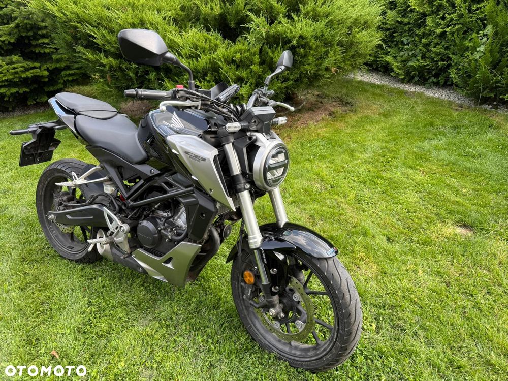 Honda CB - 3
