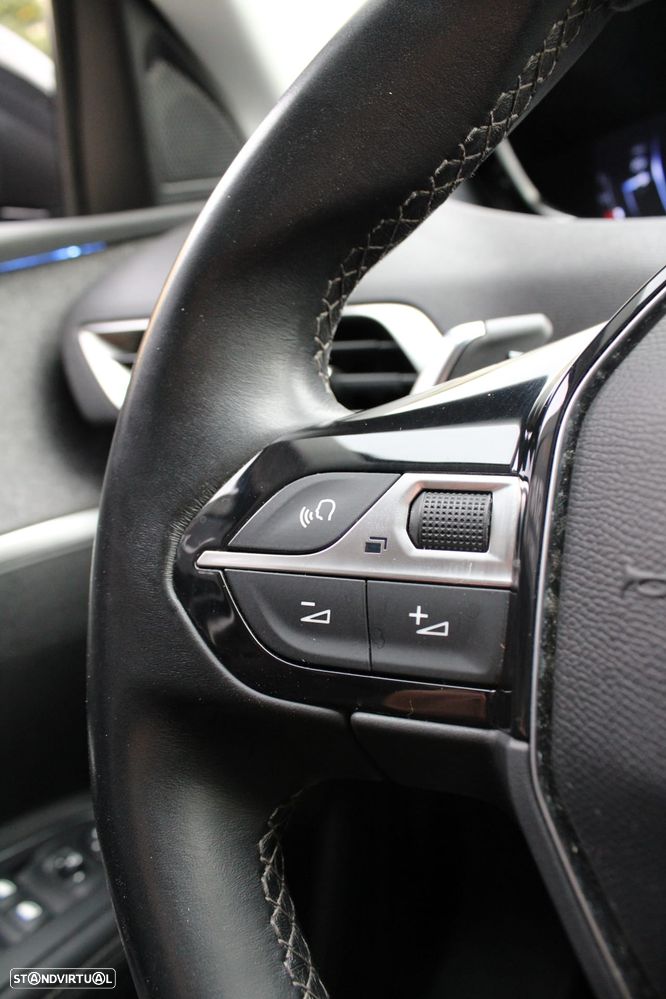 Peugeot 5008 PureTech 130 EAT8 Stop & Start Allure - 11