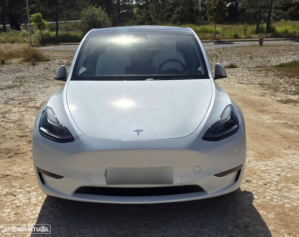 Tesla Model Y Performance Dual Motor AWD - 4