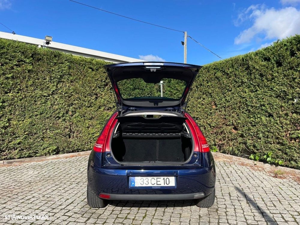 Citroën C4 1.4 16V SX - 8