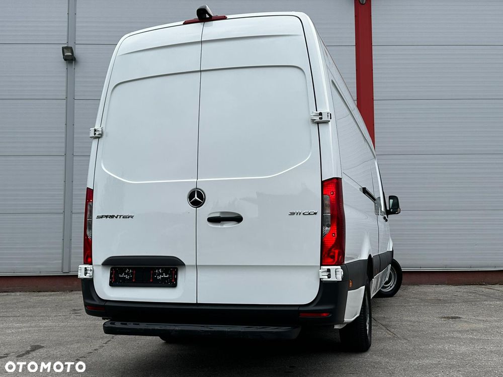 Mercedes-Benz Sprinter 311CDI - 6