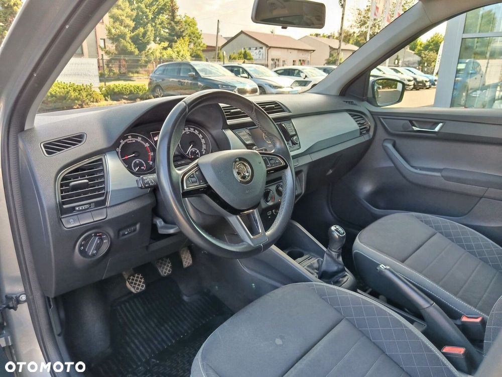 Skoda Fabia - 16