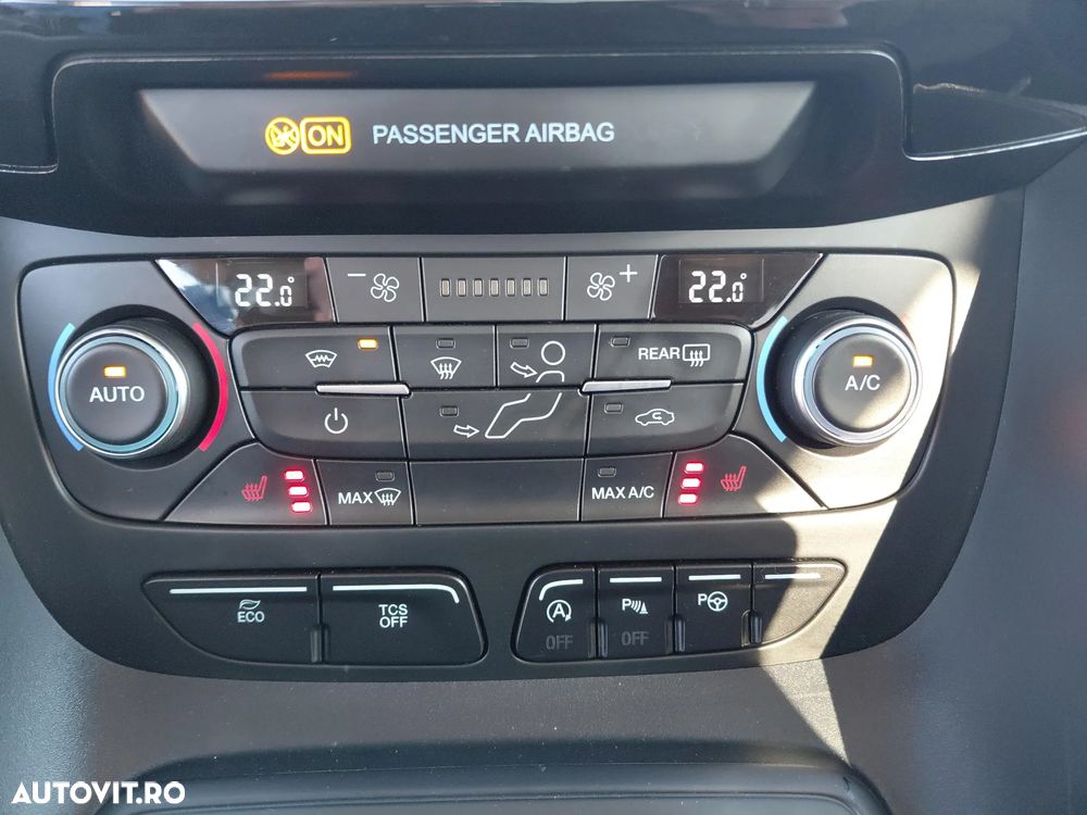 Ford Tourneo Connect Grand 1.5 TDCi Aut. Start/Stop Titanium - 24